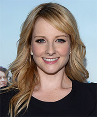 Melissa Rauch Long Wavy Copper Blonde Hairstyle with Side Swept Bangs ...