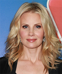 Monica Potter Hairstyles | Celebrity Hairstyles by TheHairStyler.com