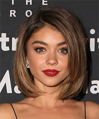 Sarah Hyland Medium Straight    Brunette Bob  Haircut