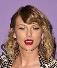 39 Taylor Swift Hairstyles, Hair Cuts and Colors - Visual Story