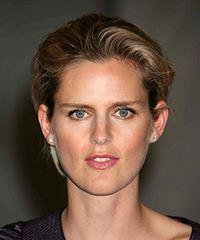 Stella Tennant      Blonde Pixie  Haircut