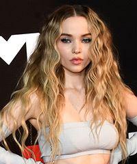 Dove Cameron Long Wavy   Dark Blonde   Hairstyle   with Light Blonde Highlights