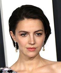Ella Hunt   Layered  Black  Pixie  Haircut with Side Swept Bangs