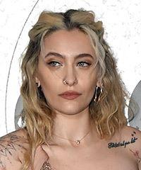 Paris Jackson Medium Wavy   Dark Brunette   Hairstyle   with Light Blonde Highlights- Visual Story