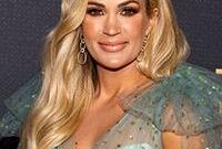 Top 10 Carrie Underwood Hairstyles - Visual Hairstyle Story