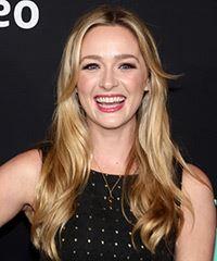Greer Grammer Blonde Casual Hairstyle- Visual Story