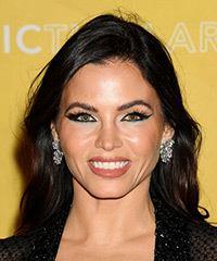 Jenna Dewan Long Hairstyle With Waves - TheHairStyler.com