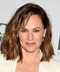 Jennifer Garner Lob With Waves- Visual Story