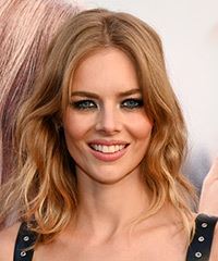 Samara Weaving Long Hairstyle- Visual Story