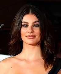 Camila Morrone Long Hairstyle With Subtle Waves- Visual Story
