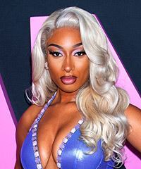 Megan Thee Stallion Grey Hairstyle With Thick Curls- Visual Story