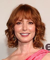 Alicia Witt Shoulder-Length Hairstyle With Classic Fringe- Visual Story