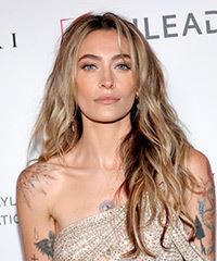 Paris Jackson Long Two-Tone Hairstyle- Visual Story