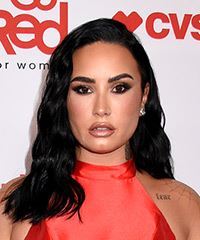 Demi Lovato Hairstyle With Texture And Tight Curls- Visual Story