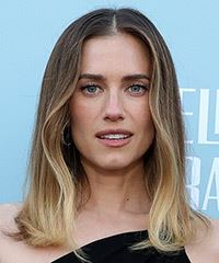 Allison Williams Two-Tone Hairstyle- Visual Story