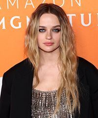 Joey King Long Hairstyle With Gentle Waves- Visual Story