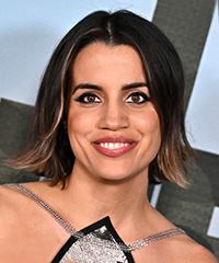 Natalie Morales Flicked Bob Haircut With Highlights- Visual Story