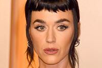 Top 10 Katy Perry Hairstyles - Visual Hairstyle Story