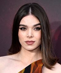 Hailee Steinfeld Medium-Length Hairstyle With Flicked Ends- Visual Story