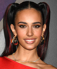 Kylie Cantrall Hairstyle With Pigtails- Visual Story