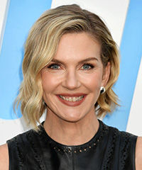 Rhea Seehorn Hairstyle- Visual Story