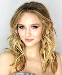 Medium-Length Hairstyle With Romantic Curls - Visual Story