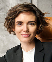 Short Voluminous Bob Haircut With Waves- Visual Story