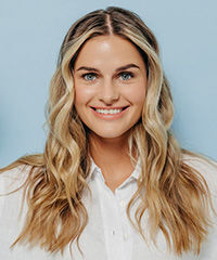 Fun Long Blonde Hairstyle With Curls- Visual Story