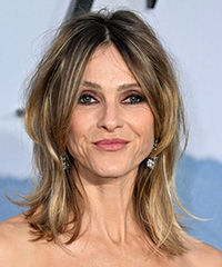 Beau Garrett Easy-Going Medium-Length Hairstyle- Visual Story