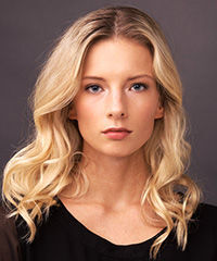 Medium-Length Hairstyle With Gentle Waves- Visual Story