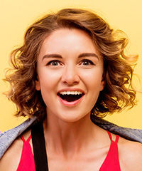 Short Playful Hairstyle With Curls- Visual Story