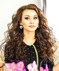 Long Hairstyle With Voluminous Layered Curls- Visual Story