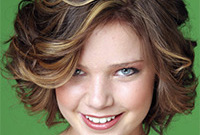 Top 15 medium hairstyles - Visual Hairstyle Story