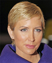 Heather Mills Short Straight     Hairstyle  - Visual Story